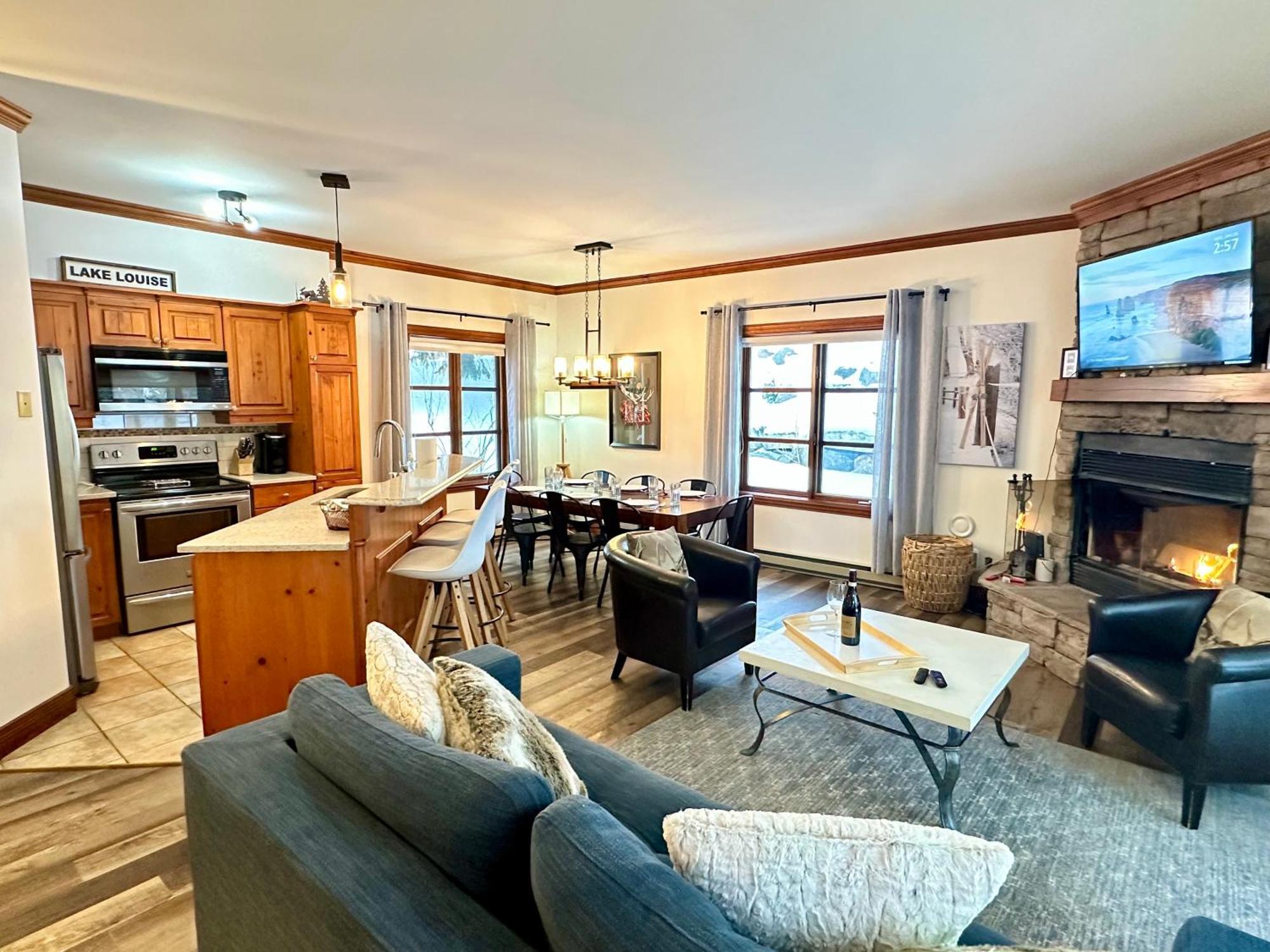 Appartamento Le Plateau By Tremblant Vacations Mont-Tremblant Esterno foto